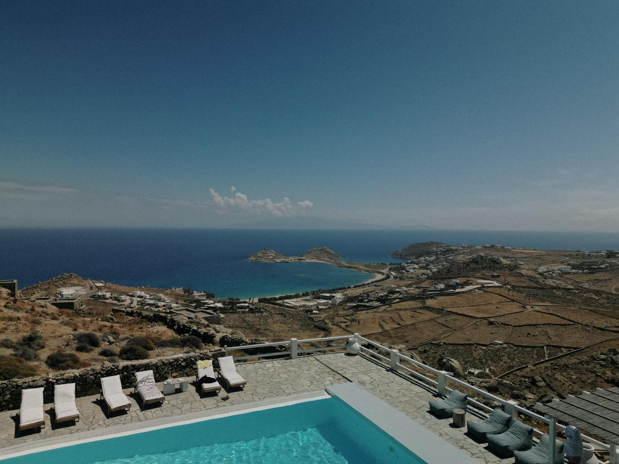 Mykonos Supreme Comfort Suites & Villas Kalafatis Ngoại thất bức ảnh