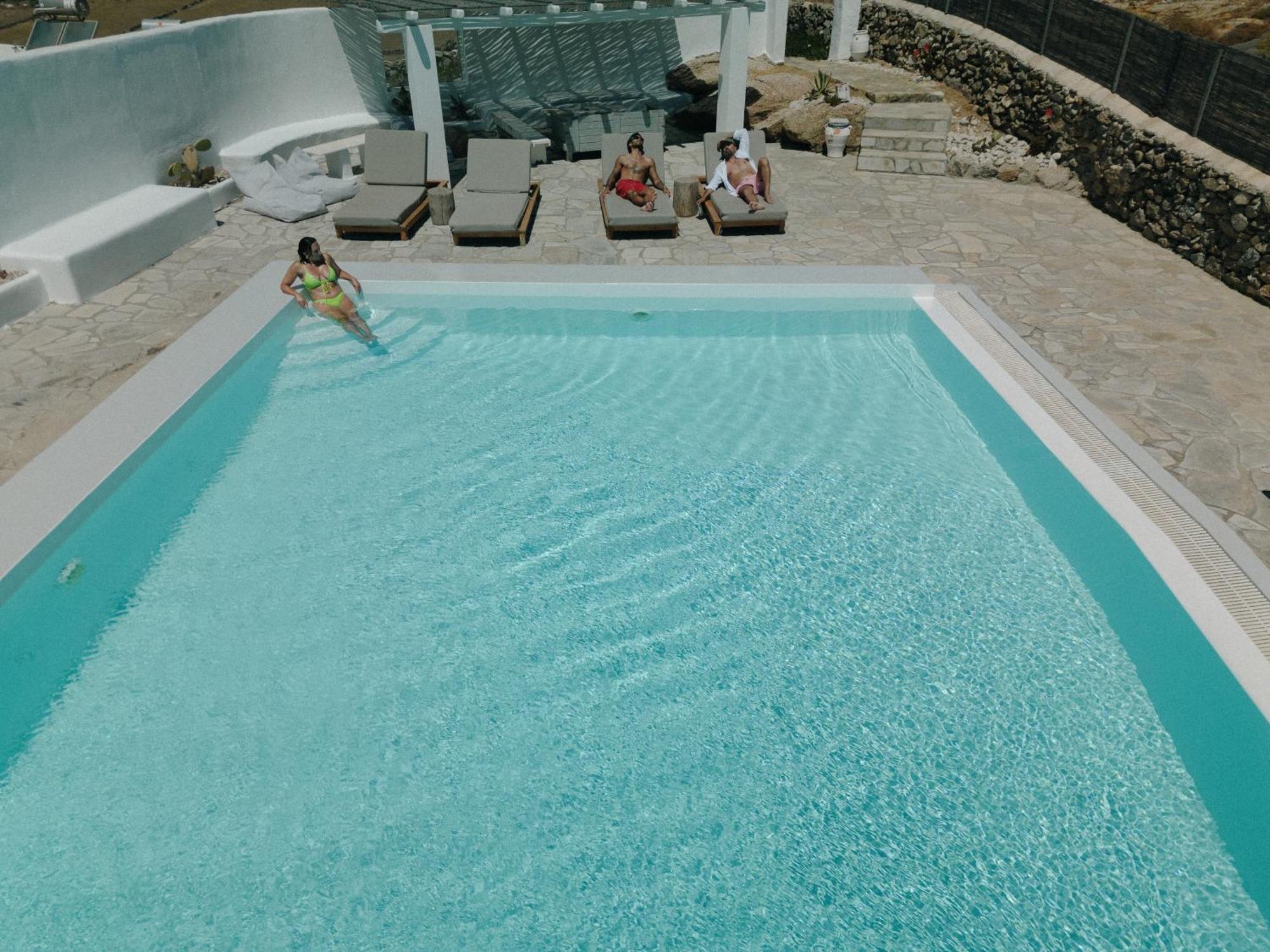 Mykonos Supreme Comfort Suites & Villas Kalafatis Ngoại thất bức ảnh